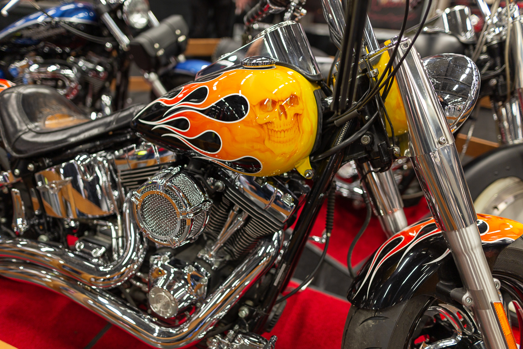 Mc-mässan Göteborg 2020 Custom mc med flames